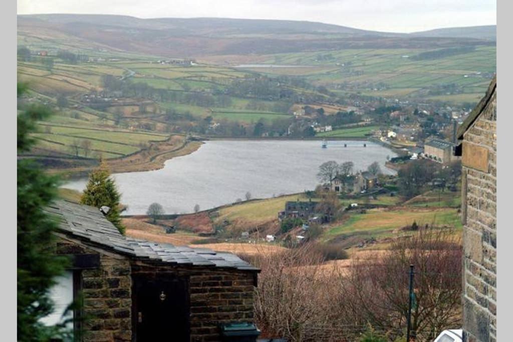 The Vestry - Chapel Retreat With Hot Tub Vila Haworth Exterior foto